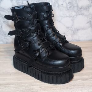 Lamoda Unstable Ankle Creeper Boots- Black